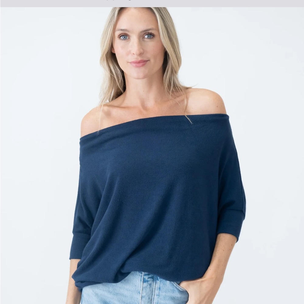 Six Fifty Navy Sweater Size M
